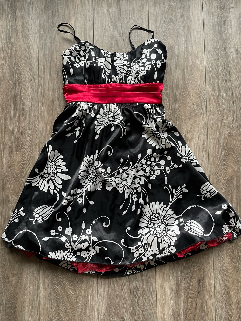 Ruby Rox Black and White Floral Satin Cocktail Dress -S